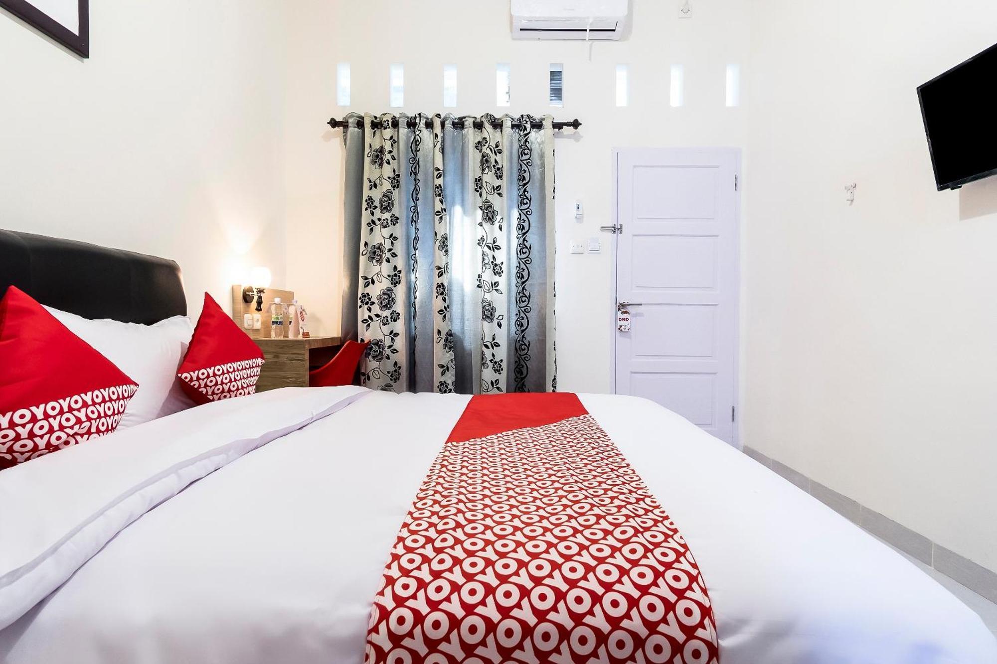 Super Oyo Capital O 873 Kamani Homestay Syariah Medan Kültér fotó